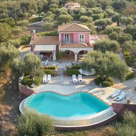 Villa Beautiful 3-bed With Pool And Amazing Views