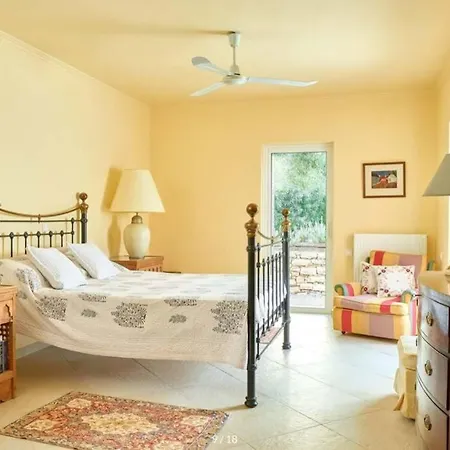 Beautiful 3-bed With Pool And Amazing Views *