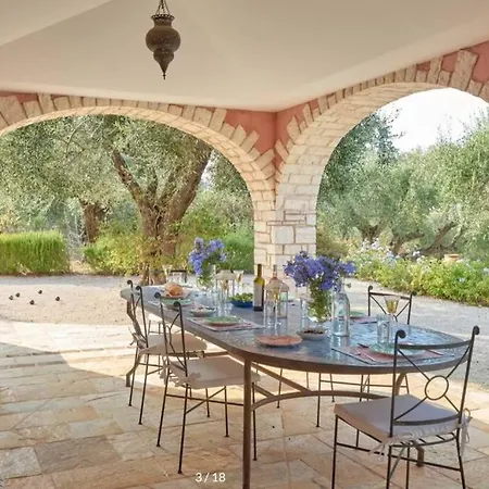 Villa Beautiful 3-bed With Pool And Amazing Views Agios Stefanos (Thinali)
