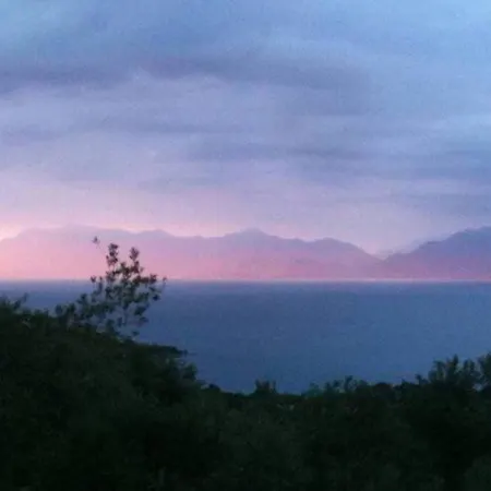 וילה Beautiful 3-bed With Pool And Amazing Views